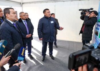 Смайылов: Жетісу облысының транспорт-логистикалық әлеуеті зор