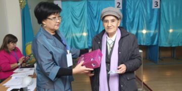 ҚХА: Халық таңдаған депутаттар сенім үдесінен шығуы керек