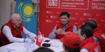 Қазақстан Халық партиясы Парламентке баратын депутаттарын бекітті