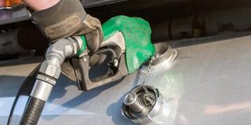 Көршілерімізді арзан дизельмен “асырап” келеміз