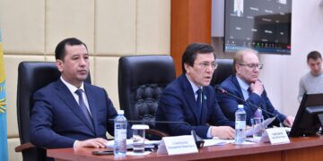 Мәжілісте ауыл әкімдерінің өкілетін кеңейтуді ұсынды