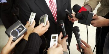 Қалай сұхбат алу керек: кәсіби журналистердің кеңестері