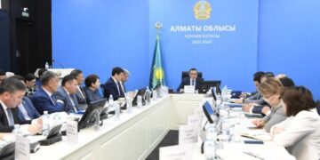 Алматы облысының әкімі бірқатар басшылар мен аудан әкімдерін сынады