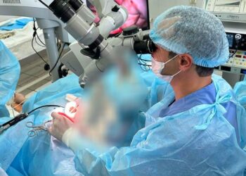 Алматы облысында есту қабілетін қалпына келтіретін ерекше ота жасалды