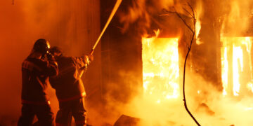 Қонаевтағы саяжайда 130 шаршы метрлік үй өртенді