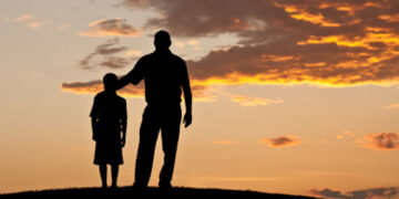 Әкенің орны бір бөлек