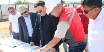 Мәжіліс депутаттары Еңбекшіқазақ ауданына жұмыс сапарымен барды