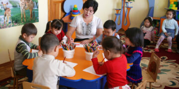 Балабақша педагогтерінің жалақысы өседі