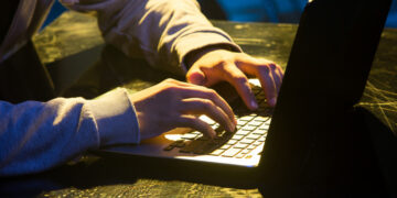 Жастардың санасын улайтын 3 мыңға жуық шетелдік сайт бұғатталды