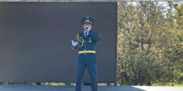 Қонаев әскерилері Республика күніне арналған әннің тұсауын кесті