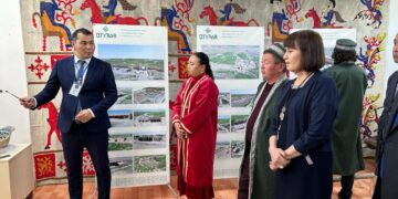 Көне Отырар жәдігерлері Есік музейінде