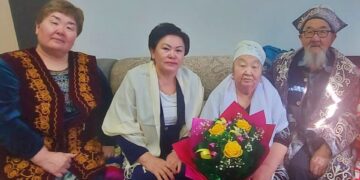 “60 жыл бір шаңырақ астындамыз” – Қонаев тұрғыны