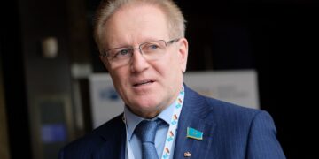 Альберт Рау: АЭС – еліміздің энергетикалық қауіпсіздігі үшін маңызды қадам