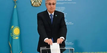 Мемлекет басшысы АЭС бойынша референдумда дауыс берді