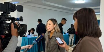 Аяла есімді тұрғын алғаш рет саяси науқанға қатысты