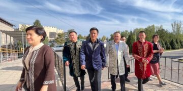 Жастар таңдау жасады