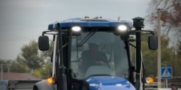 Ерекше трактор арқылы дауыс беруге шақырды