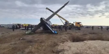 Ақтау түбінде Әзербайжан ұшағы құлады