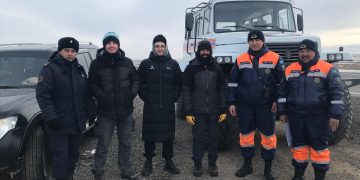 Қар құрсауында қалған 3 адам құтқарылды