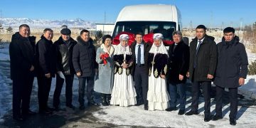 Аманаттықтар ерекше қажеттілігі бар балаларға инватакси сыйлады
