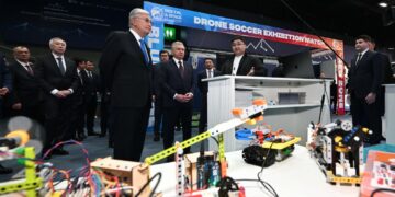 Қазақстан мен Өзбекстан президенттері AlmatyFairai көрмесіне барды