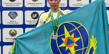 Әлем кубогынан күміс жүлдемен оралды