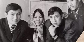 ДҮНИЕ-ДӘУРЕН