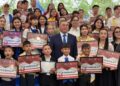Дарындыларды дәріптеген күн: облыс әкімі үздік оқушылармен кездесті