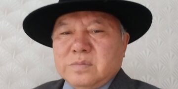 Жүрегі жыр деп соғады