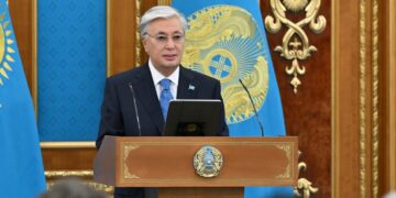 Мемлекет басшысы медицина саласы қызметкерлерін марапаттау рәсімінде сөз сөйледі