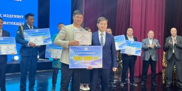 Жүрегі жырдан жаралған