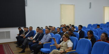 Келісіп пішкен тон келте болмайды