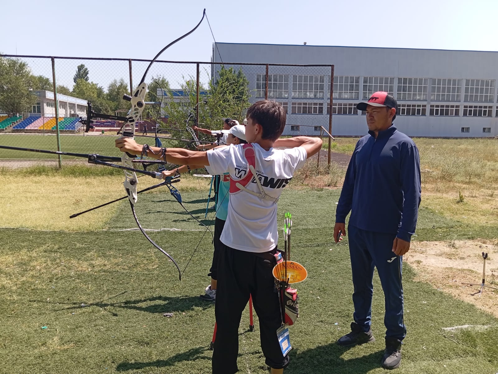 Садақ атудың сыры көп