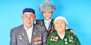 ЖОЛСЕЙІТ ӘКЕ