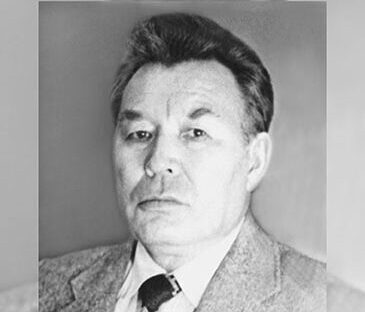 Жазушы есімі берілсе…