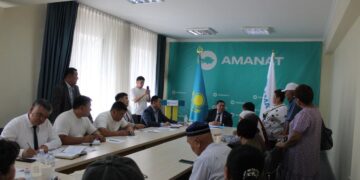 АУДАН ӘКІМІ ЖЕКЕ ҚАБЫЛДАУ ӨТКІЗДІ