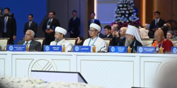 Мемлекет басшысы соңғы өткен Съезден бері әлемде өте жағымсыз үрдістер белең алғанын айтты