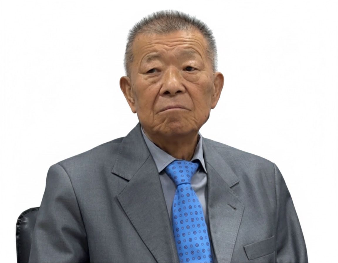 Александр Чжен: Қаламен бірге өткен 55 жылдық еңбек жолы