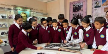 «Қонаев – менің сүйікті қалам»: мектептерде ашық сабақтар өтуде