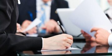 Мемлекеттік қызметшілердің біліктілігін арттыру: «Кәсіби даму жолы»