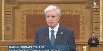 Қазақстан үш жылда жаппай цифрлық ел болуы керек – Президент