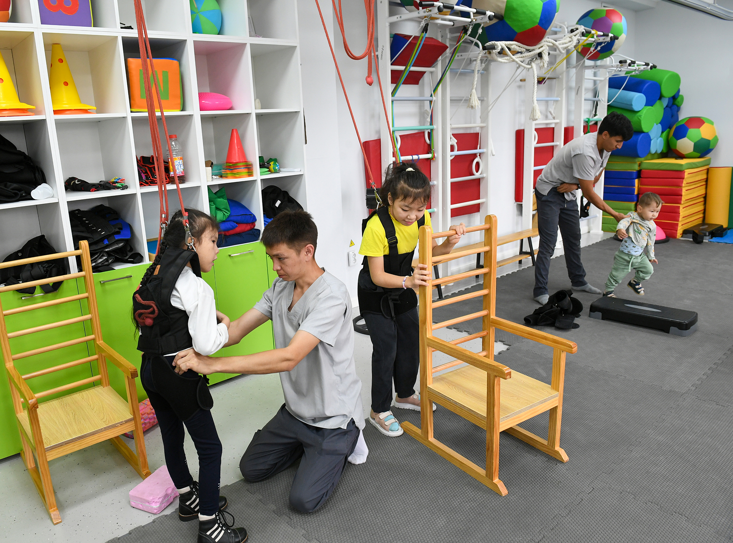 Қордың  қолдауы  зор