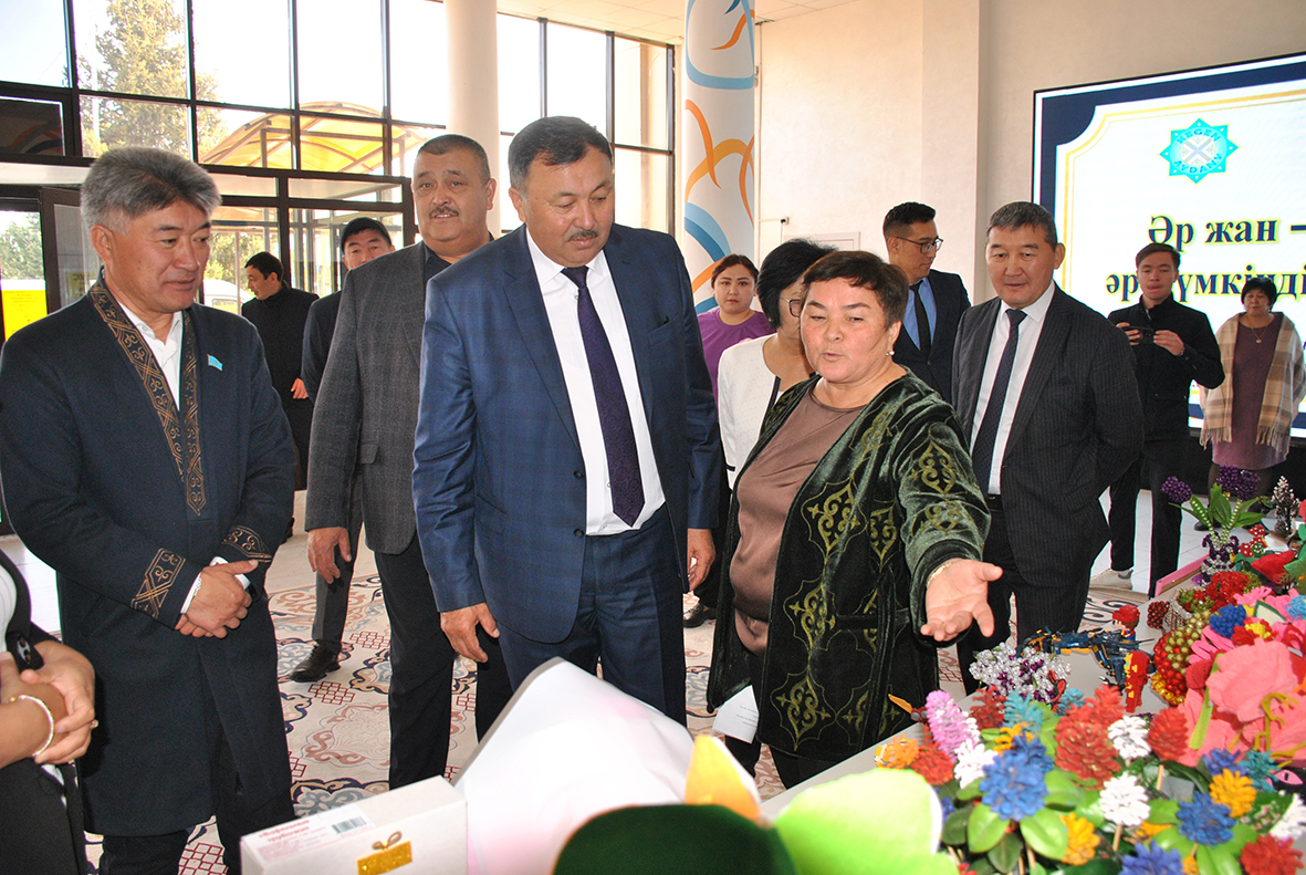 Ерекше жандарға құрмет