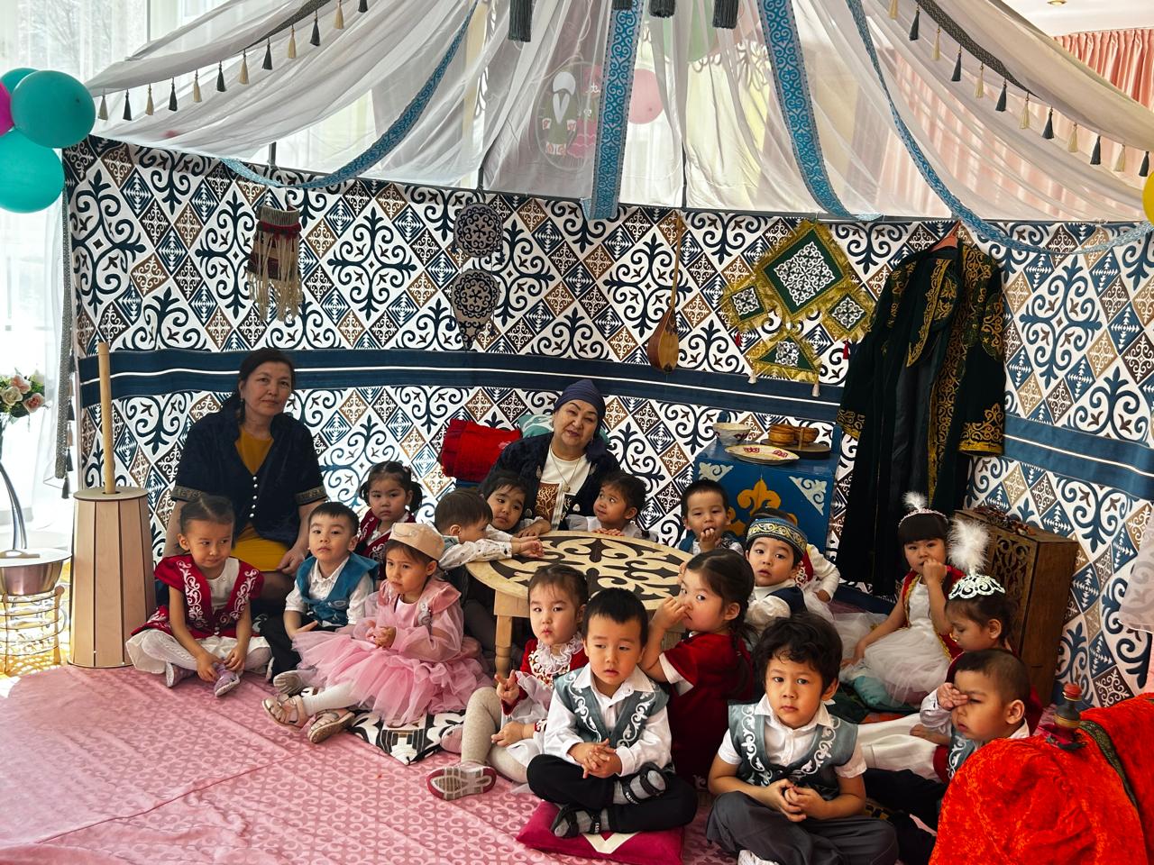 Білім баспалдағы