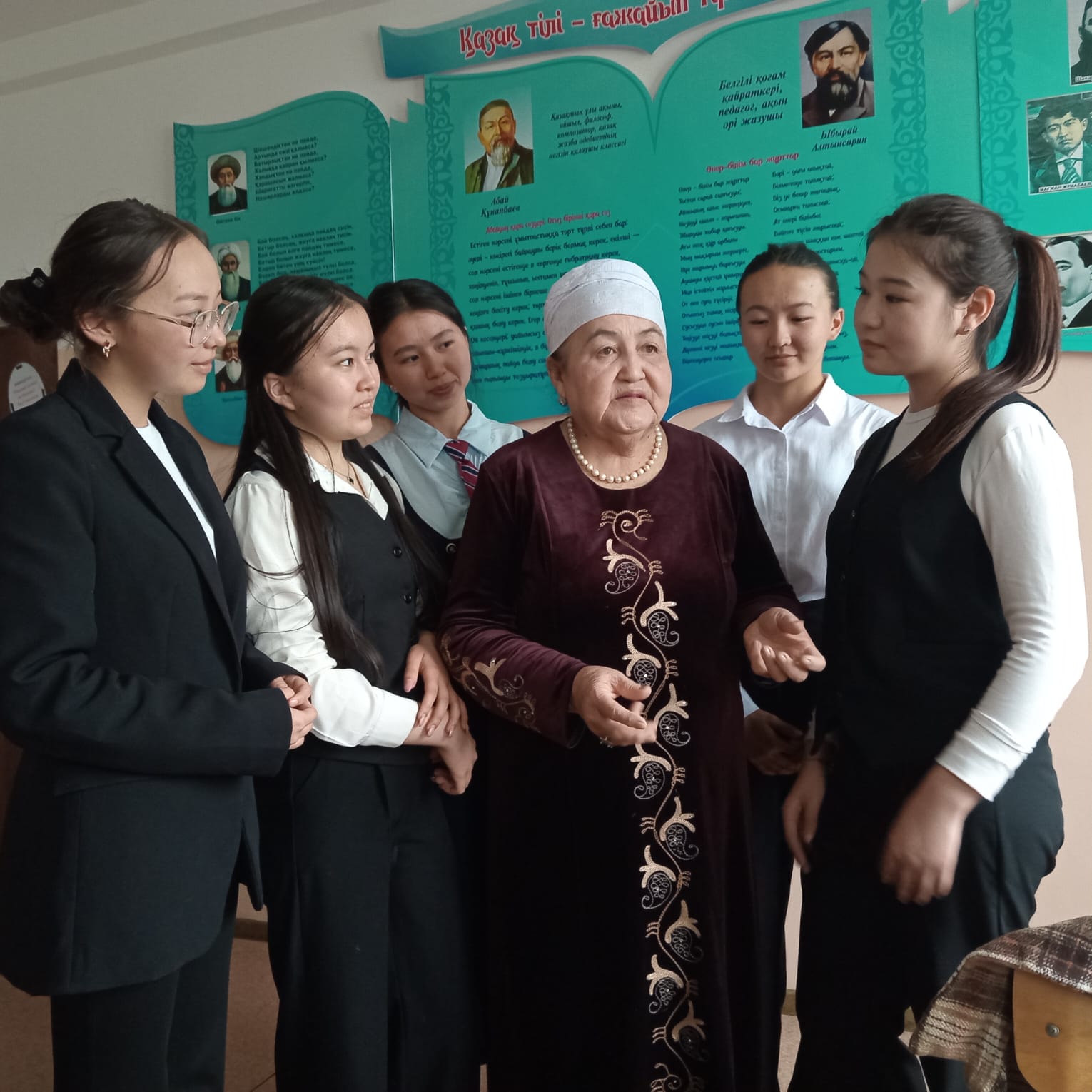 Мейірім шуағын шашқан