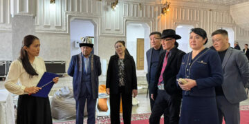 ТАРИХ ТАҢБАЛАҒАН 90 ЖЫЛ