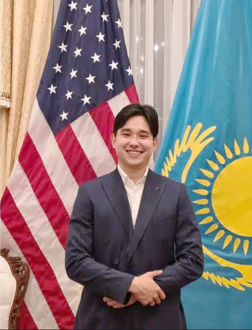 Әлем назарындағы «Aleem»