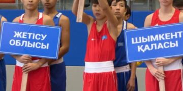 Бокстан республикалық турнир жалауын көтерді