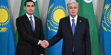 Мемлекет басшысы Түрікменстан Президентін «Алтын Қыран» орденімен марапаттады