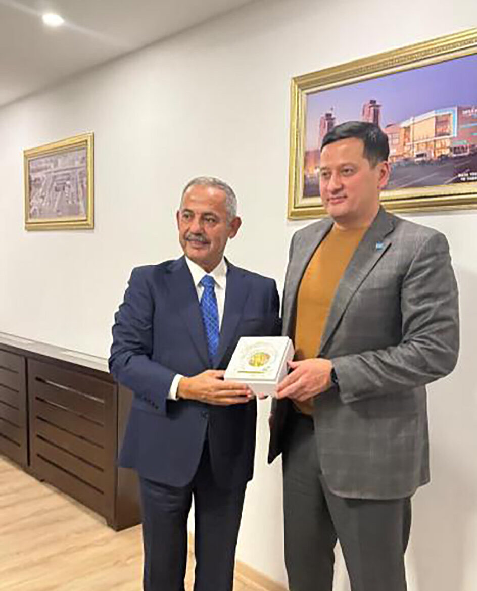 Үлес қосуға дайын